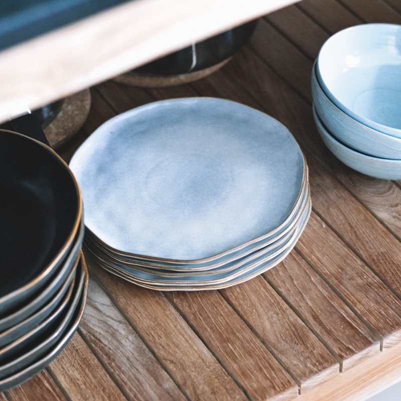 El Yapımı Seramik Vazo